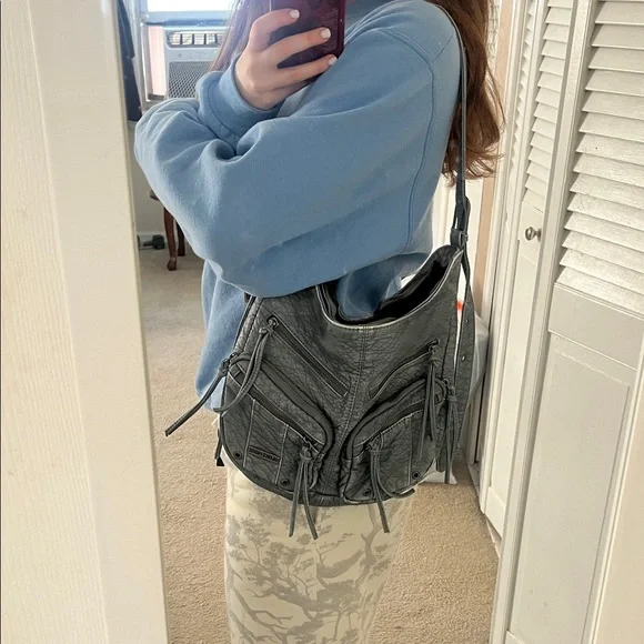 Urban Outfitters Blue Leather Slouch Shoulder Bag - Picture 10 of 11